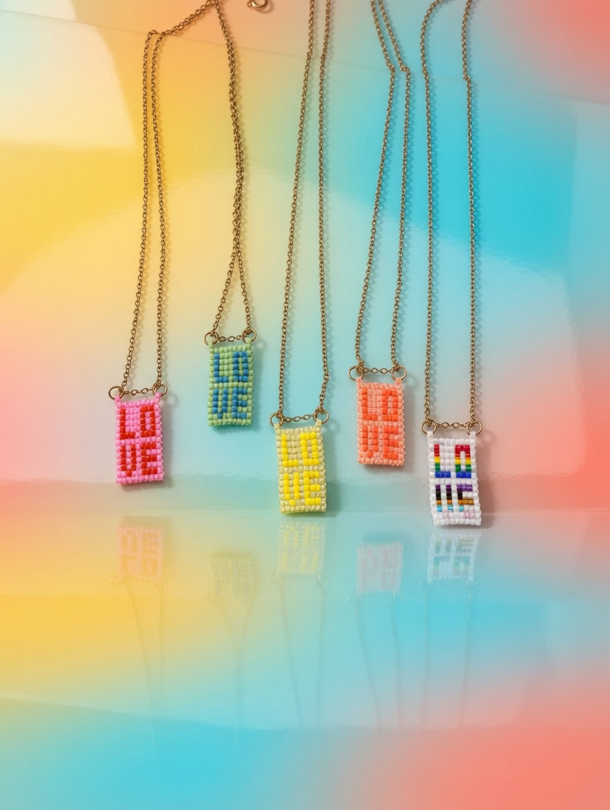 Collana "L-O-V-E"
