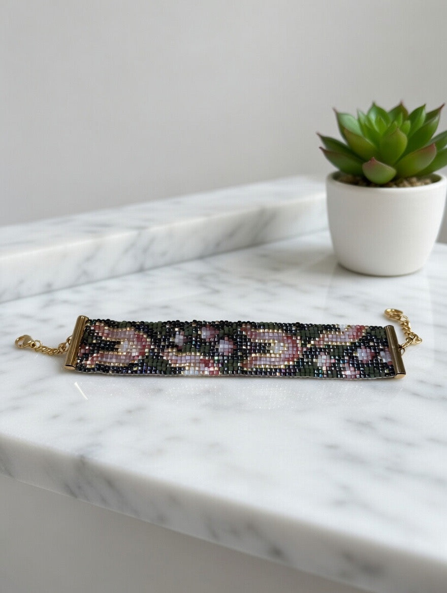 Braccialetto "Via fiori scuri"